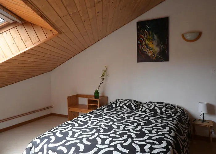 Le Grand Nid - Maison Alveole Bed And Books